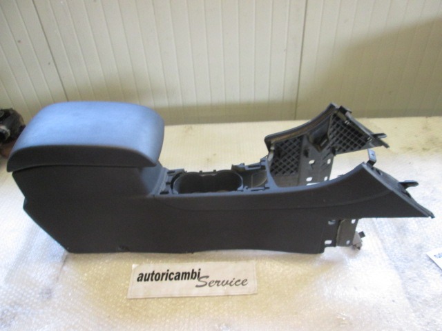 ARMREST, CENTRE CONSOLE OEM N. 1849543 ORIGINAL PART ESED FORD MONDEO BER/SW (2007 - 8/2010) DIESEL 20  YEAR OF CONSTRUCTION 2009