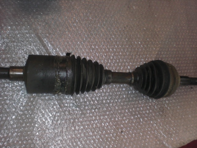 EXCHANGE OUTPUT SHAFT, RIGHT FRONT OEM N.  ORIGINAL PART ESED AUDI A6 C4 4A BER/SW (1994 - 1997) DIESEL 25  YEAR OF CONSTRUCTION 1996