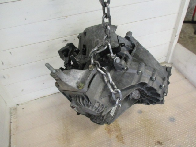 MANUAL TRANSMISSION OEM N. 1307700 3S717M125CA 3S7R7F096 ORIGINAL PART ESED FORD MONDEO BER/SW (2000 - 2007) DIESEL 20  YEAR OF CONSTRUCTION 2006