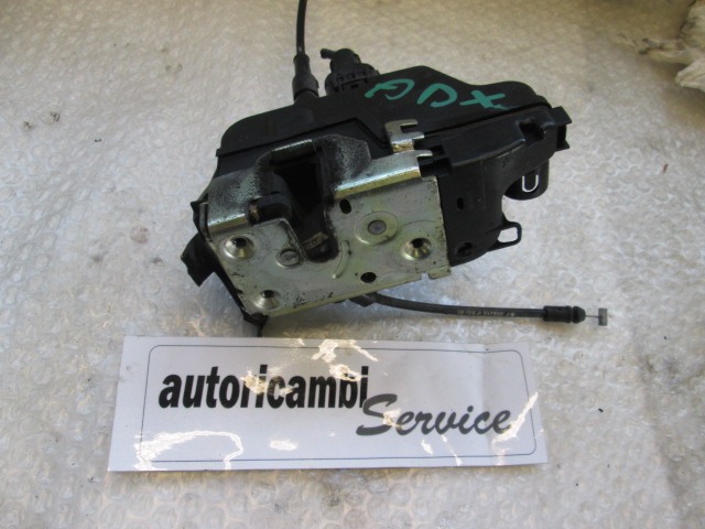 CENTRAL LOCKING OF THE RIGHT FRONT DOOR OEM N. 8200017973 ORIGINAL PART ESED RENAULT ESPACE / GRAND ESPACE (05/2003 - 08/2006) DIESEL 30  YEAR OF CONSTRUCTION 2004