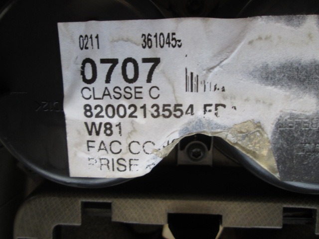 MOUNTING PARTS, CENTRE CONSOLE OEM N. 8200213554 ORIGINAL PART ESED RENAULT ESPACE / GRAND ESPACE (05/2003 - 08/2006) DIESEL 30  YEAR OF CONSTRUCTION 2004