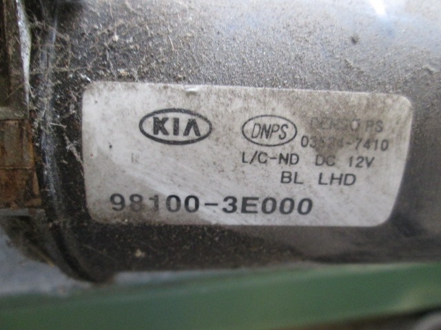 WINDSHIELD WIPER MOTOR OEM N. 98100-3E000 ORIGINAL PART ESED KIA SORENTO (2002 - 2009) DIESEL 25  YEAR OF CONSTRUCTION 2004
