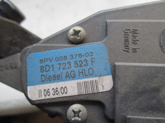 PEDALS & PADS  OEM N. 8D1723523F ORIGINAL PART ESED AUDI A6 C5 4B5 4B2 RESTYLING BER/SW (2001 - 2004)DIESEL 25  YEAR OF CONSTRUCTION 2004