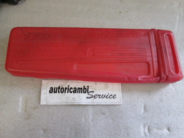 WARNING TRIANGLE/FIRST AID KIT/-CUSHION OEM N. 27R0391104 ORIGINAL PART ESED FIAT MAREA 185 BER/SW (1996 - 02/1999) BENZINA 16  YEAR OF CONSTRUCTION 1997