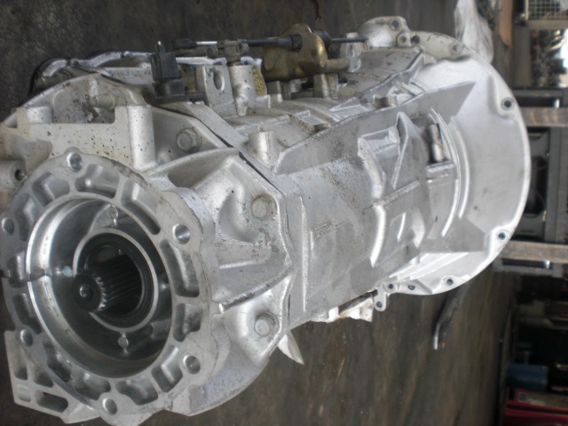 JEEP CHEROKEE 2.8 CRD LIMITED AUTO 110KW 1 SERIES AUTOMATIC TRANSMISSION 26 C RL012450AA