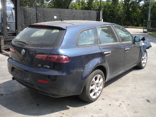 OEM N.  SPARE PART USED CAR ALFA ROMEO 159 939 BER/SW (2005 - 2013)  DISPLACEMENT DIESEL 1,9 YEAR OF CONSTRUCTION 2008