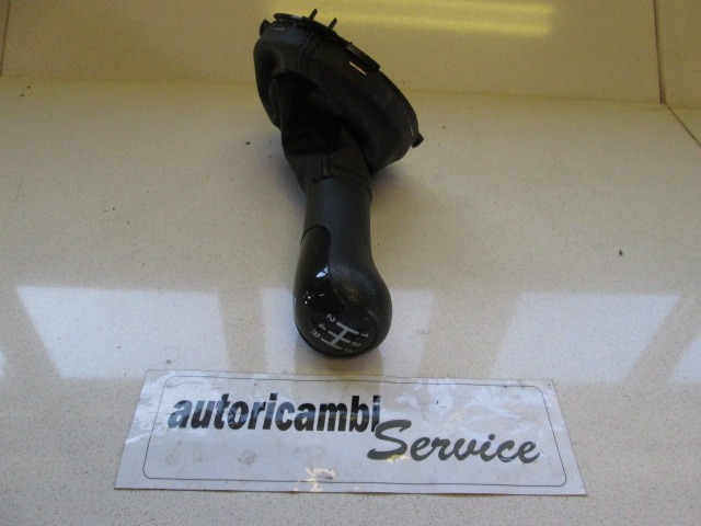 GEAR LEVER COVER OEM N. 1376982 SPARE PART USED CAR FORD FUSION (03/2006 - 2012)  DISPLACEMENT 16 DIESEL YEAR OF CONSTRUCTION 2007