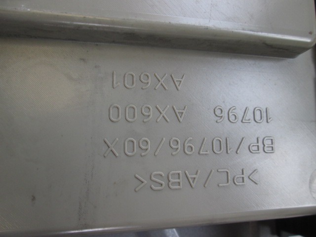 GLOVE BOX OEM N. 10796AX600 ORIGINAL PART ESED NISSAN MICRA K12 K12E (01/2003 - 09/2010) DIESEL 15  YEAR OF CONSTRUCTION 2003