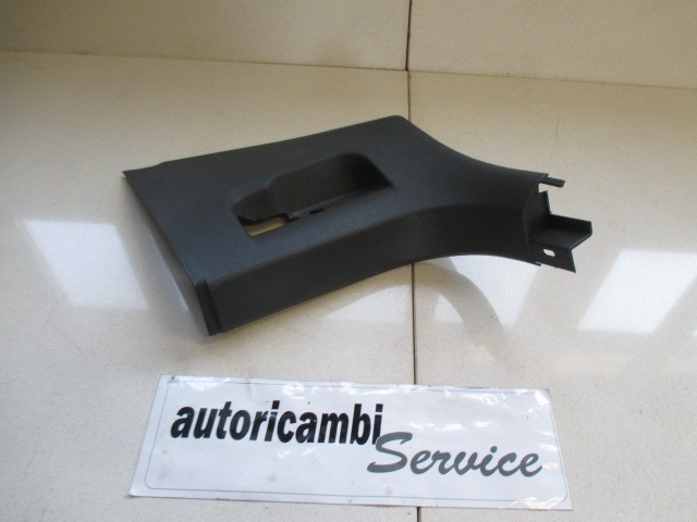 TRIM PANEL LEG ROOM OEM N. 1K1863483 ORIGINAL PART ESED VOLKSWAGEN GOLF MK5 BER/SW (02/2004-11/2008) BENZINA/GPL 16  YEAR OF CONSTRUCTION 2008