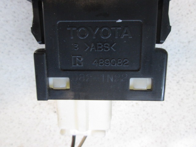 VARIOUS SWITCHES OEM N.  ORIGINAL PART ESED TOYOTA RAV 4 (2000 - 2006) DIESEL 20  YEAR OF CONSTRUCTION 2002