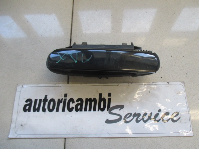 RIGHT FRONT DOOR HANDLE OEM N. 8E0839207 ORIGINAL PART ESED AUDI A3 8P 8PA 8P1 (2003 - 2008)DIESEL 20  YEAR OF CONSTRUCTION 2007