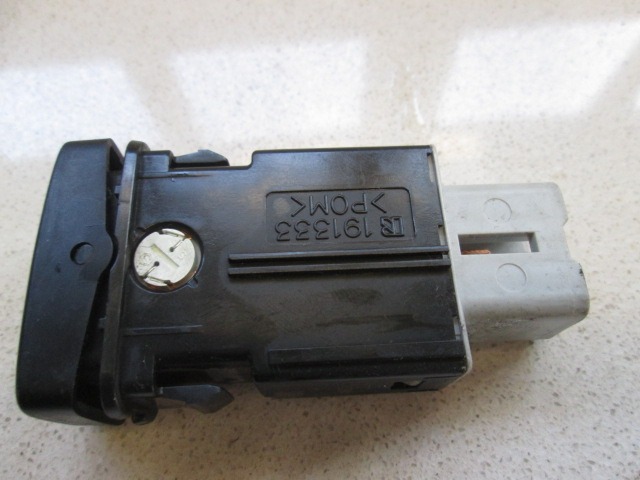 VARIOUS SWITCHES OEM N. 191333 ORIGINAL PART ESED TOYOTA AVENSIS VERSO (2001 - 2004) DIESEL 20  YEAR OF CONSTRUCTION 2004