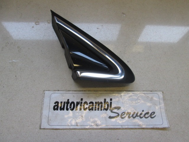PROFILE, RIGHT FRONT DOOR MOLDINGS OEM N.  ORIGINAL PART ESED FIAT CROMA (11-2007 - 2010) DIESEL 19  YEAR OF CONSTRUCTION 2008