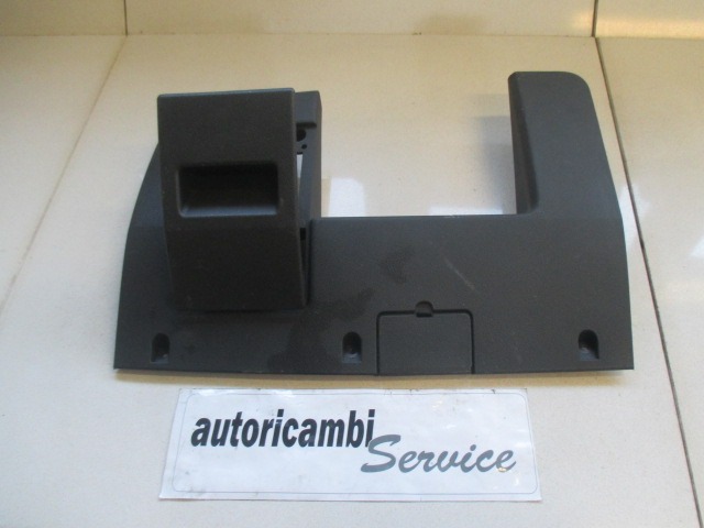 MOUNTING PARTS, INSTRUMENT PANEL, BOTTOM OEM N. 2S61-A043K93-AC ORIGINAL PART ESED FORD FIESTA (2005 - 2006) DIESEL 14  YEAR OF CONSTRUCTION 2005