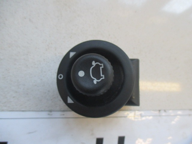 SWITCH ELECTRIC MIRRORS OEM N. 93BC17B676BB ORIGINAL PART ESED FORD FIESTA (2005 - 2006) DIESEL 14  YEAR OF CONSTRUCTION 2005