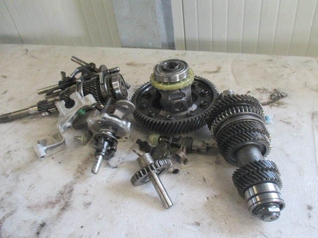 MECHANICAL GEARBOX COMPONENTS OEM N.  ORIGINAL PART ESED HONDA JAZZ MK2 (2002 - 2008) GD1 GD5 GD GE3 GE2 GE GP GG GD6 GD8 BENZINA 12  YEAR OF CONSTRUCTION 2002