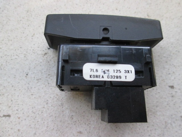 VARIOUS SWITCHES OEM N. 7L6962125 ORIGINAL PART ESED VOLKSWAGEN TOUAREG (2002 - 2007)DIESEL 25  YEAR OF CONSTRUCTION 2004