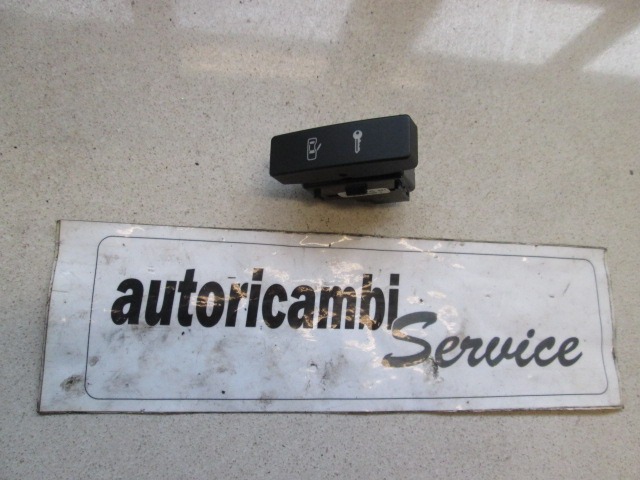 VARIOUS SWITCHES OEM N. 76887 ORIGINAL PART ESED VOLKSWAGEN TOUAREG (2002 - 2007)DIESEL 25  YEAR OF CONSTRUCTION 2004