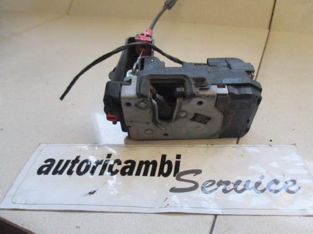 CENTRAL REAR RIGHT DOOR LOCKING OEM N. 13210739 ORIGINAL PART ESED OPEL ASTRA H RESTYLING L48 L08 L35 L67 5P/3P/SW (2007 - 2009) DIESEL 17  YEAR OF CONSTRUCTION 2007