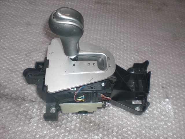 Automatic Shifter Trim With Boot OEM  PORSCHE CARRERA 997 2S 3.8 261KW(2005 - 2009) 38 BENZINA Year 2006 spare part used