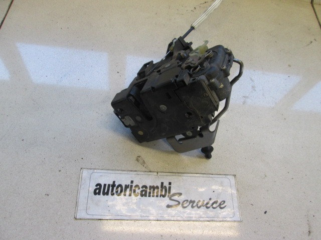CENTRAL LOCKING OF THE RIGHT FRONT DOOR OEM N. 4B1837016G ORIGINAL PART ESED AUDI A6 C5 4B5 4B2 RESTYLING BER/SW (2001 - 2004)DIESEL 25  YEAR OF CONSTRUCTION 2003