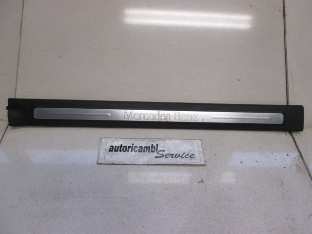 TRIM PANEL LEG ROOM OEM N. A1696800074 ORIGINAL PART ESED MERCEDES CLASSE A W169 5P C169 3P (2004 - 04/2008) DIESEL 20  YEAR OF CONSTRUCTION 2008