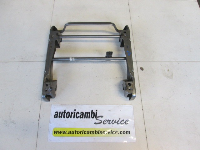 FRONT SEAT RAIL OEM N. 8200121762 ORIGINAL PART ESED RENAULT SCENIC/GRAND SCENIC (2003 - 2009) DIESEL 15  YEAR OF CONSTRUCTION 2004