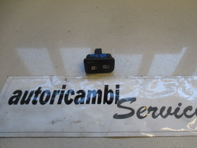 VARIOUS SWITCHES OEM N. 30773333 ORIGINAL PART ESED VOLVO V50 (2004 - 05/2007) DIESEL 20  YEAR OF CONSTRUCTION 2004
