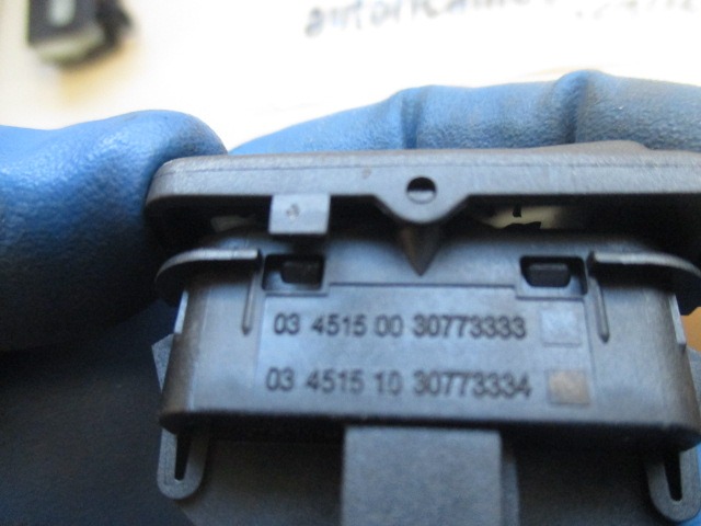 VARIOUS SWITCHES OEM N. 30773333 ORIGINAL PART ESED VOLVO V50 (DAL 06/2007) DIESEL 16  YEAR OF CONSTRUCTION 2011