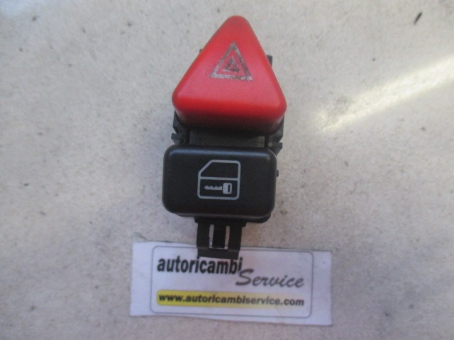 SWITCH HAZARD WARNING/CENTRAL LCKNG SYST OEM N. MERCEDES ORIGINAL PART ESED MERCEDES CLASSE A W168 5P V168 3P 168.031 168.131 (1997 - 2000) BENZINA 14  YEAR OF CONSTRUCTION 1999