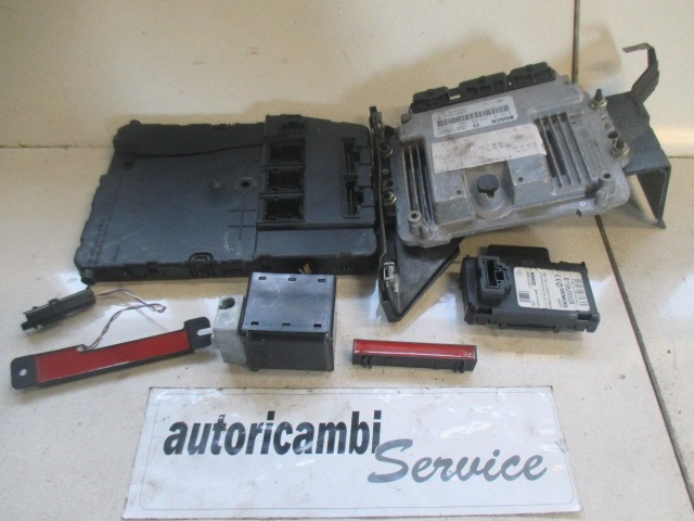 KIT ACCENSIONE AVVIAMENTO OEM N.  ORIGINAL PART ESED RENAULT SCENIC/GRAND SCENIC (2003 - 2009) DIESEL 19  YEAR OF CONSTRUCTION 2003