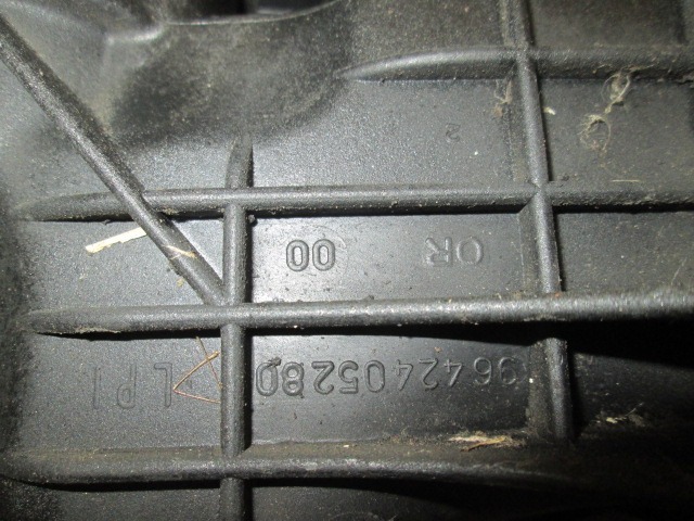 INTAKE MANIFOLD OEM N. 928400315 SPARE PART USED CAR CITROEN BERLINGO (1997 - 2008) - DISPLACEMENT 1.9 DIESEL- YEAR OF CONSTRUCTION 2000