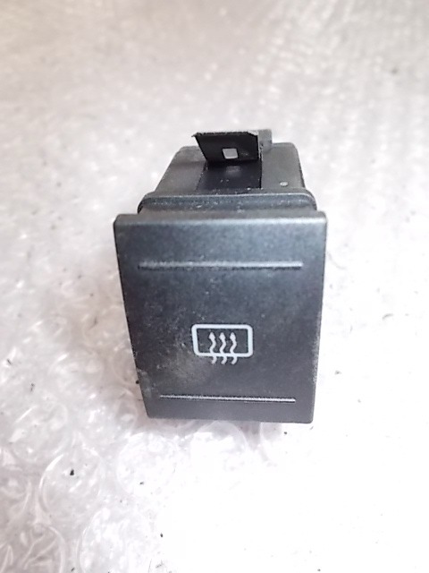 VARIOUS SWITCHES OEM N.  ORIGINAL PART ESED VOLKSWAGEN POLO (2005 - 10/2009) BENZINA 14  YEAR OF CONSTRUCTION 2007