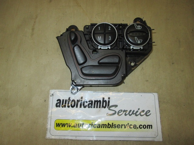 SEAT ADJUSTMENT SWITCH, FRONT OEM N. A2308211151 ORIGINAL PART ESED MERCEDES CLASSE SL R230 (2001 - 2008) BENZINA 50  YEAR OF CONSTRUCTION 2004
