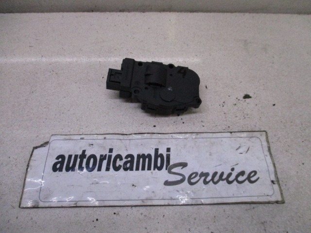 SET SMALL PARTS F AIR COND.ADJUST.LEVER OEM N. 929888G ORIGINAL PART ESED BMW SERIE 1 BER/COUPE/CABRIO E81/E82/E87/E88 LCI RESTYLING (2007 - 2013) DIESEL 20  YEAR OF CONSTRUCTION 2008