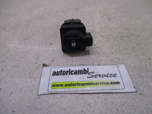 VARIOUS SWITCHES OEM N.  ORIGINAL PART ESED CITROEN C4 MK1 / COUPE LC (2004 - 08/2009) DIESEL 16  YEAR OF CONSTRUCTION 2009