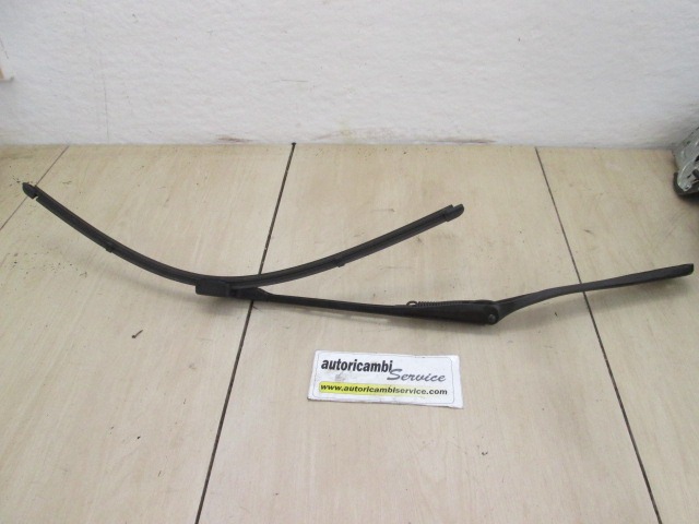 WINDSHIELD WIPER BLADES . OEM N. 61617171639 ORIGINAL PART ESED BMW SERIE 3 BER/SW/COUPE/CABRIO E90/E91/E92/E93 LCI RESTYLING (09/2008 - 2012) DIESEL 20  YEAR OF CONSTRUCTION 2008