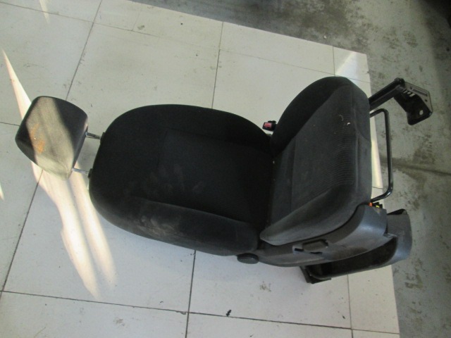 SEAT FRONT PASSENGER SIDE RIGHT / AIRBAG OEM N. 17631 SEDILE ANTERIORE DESTRO TESSUTO ORIGINAL PART ESED FORD CMAX MK1 (10/2003 - 03/2007) DIESEL 16  YEAR OF CONSTRUCTION 2005