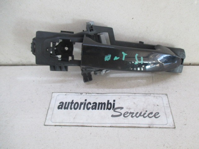 LEFT FRONT DOOR HANDLE OEM N. 8A61-A224A37 ORIGINAL PART ESED FORD FIESTA (09/2008 - 11/2012) BENZINA/GPL 14  YEAR OF CONSTRUCTION 2010