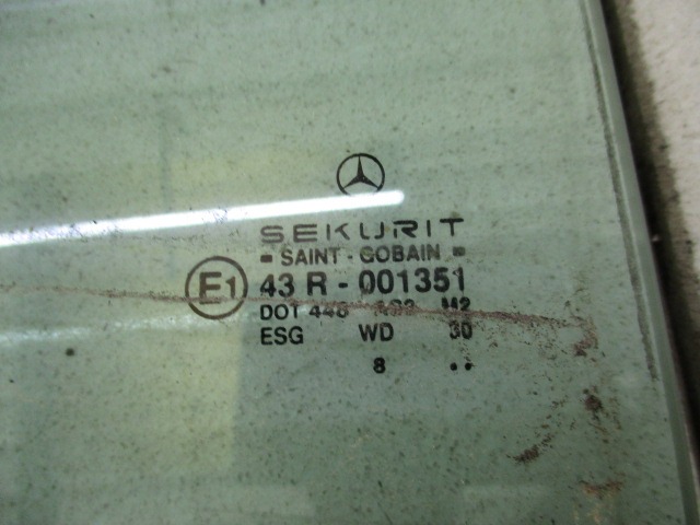 DOOR WINDOW, TINTED GLASS, REAR RIGHT OEM N. 43R-001351 ORIGINAL PART ESED MERCEDES CLASSE A W168 5P V168 3P 168.031 168.131 (1997 - 2000) BENZINA 16  YEAR OF CONSTRUCTION 1998