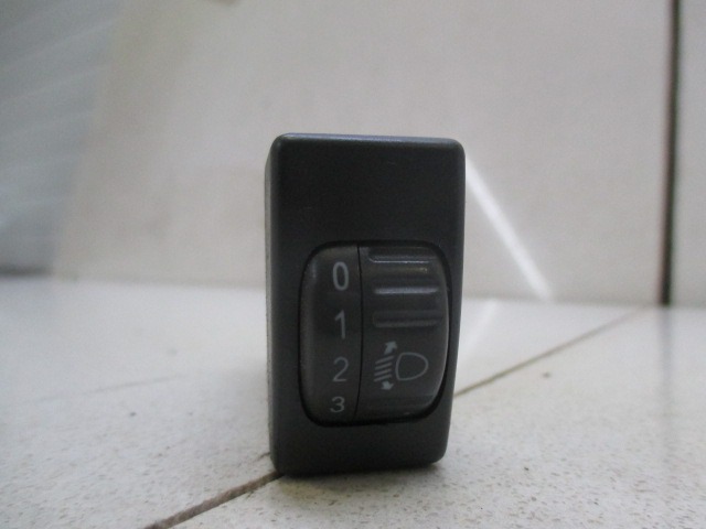 CONTROL ELEMENT LIGHT OEM N.  ORIGINAL PART ESED ISUZU D-MAX (2003 - 2008) DIESEL 30  YEAR OF CONSTRUCTION 2007