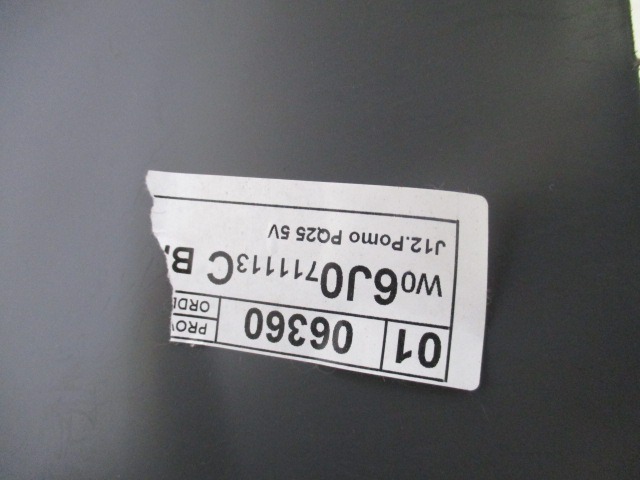 TUNNEL OBJECT HOLDER WITHOUT ARMREST OEM N. 6J0711113 ORIGINAL PART ESED SEAT IBIZA MK4 BER/SW (2008 - 2012)BENZINA 12  YEAR OF CONSTRUCTION 2009