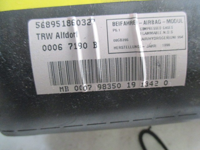 KIT COMPLETE AIRBAG OEM N. 7835 KIT AIRBAG COMPLETO ORIGINAL PART ESED MERCEDES CLASSE E W210 BER/SW (1995 - 1999) DIESEL 30  YEAR OF CONSTRUCTION 1999