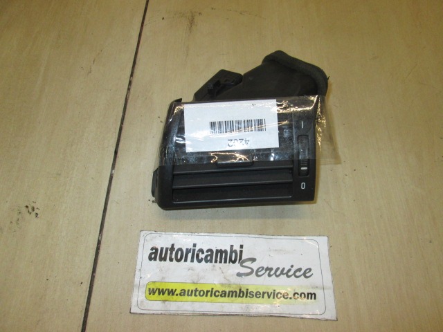 AIR OUTLET OEM N. 64228361897 ORIGINAL PART ESED BMW SERIE 3 E46 BER/SW/COUPE/CABRIO LCI RESTYLING (10/2001 - 2005) DIESEL 20  YEAR OF CONSTRUCTION 2002